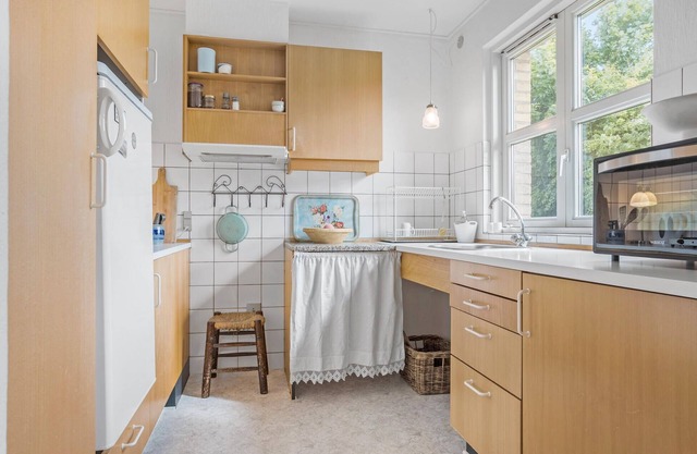 Enjoy a peaceful and relaxing vacation in this cozy and pleasant vacation home.