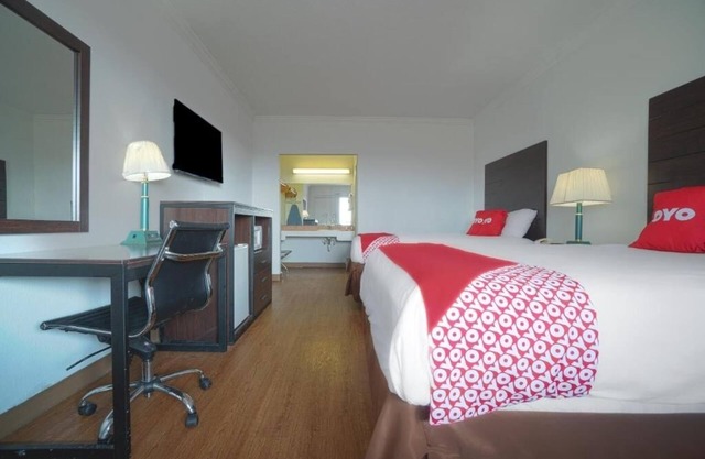 Enjoy A Room With Pets Welcome Near LE Ramey Golf Course And Baffin Bay