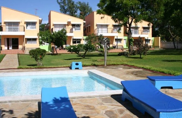 Enjoy the Mombasa beaches as well as the amenities offered at Makwetu Villas