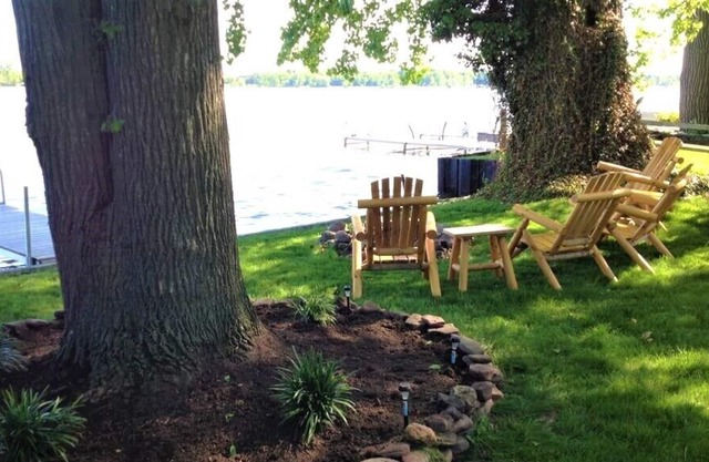 Enjoy This vintage 1928 Lake Ontario Cottage