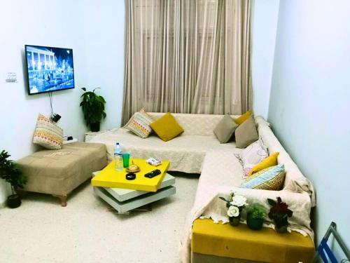 Ennasr 1 - appartement Charmant S1 Calme et Connecté