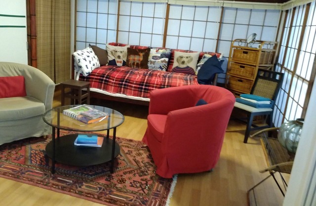 Enoshima, Shonan, Enoden Ishigami station 1min. Pet=OK Showa-era modern retro single-house type, shared guesthouse, can be rented out. 10-minute walk from JR Fujisawa Station, 1.6 km from Enoshima Island. Enoshima 1.6KM.