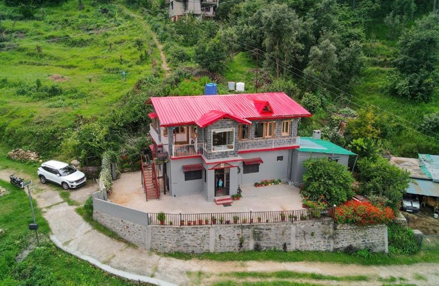 Entire 2 BHK Nanda Devi Himalayan Homestay
