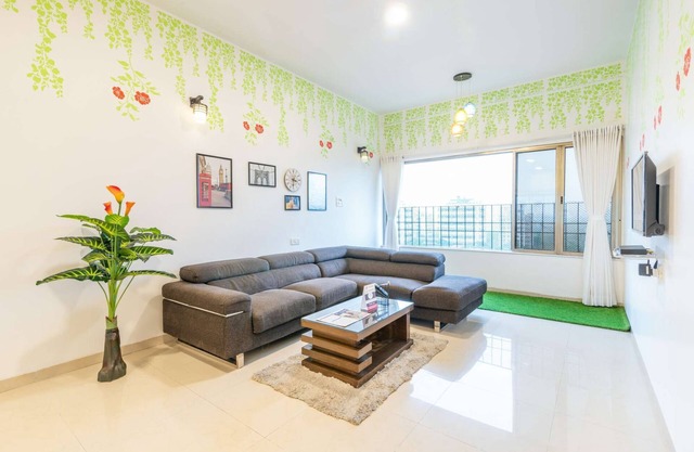 Entire 4 BHK Suite With Chef