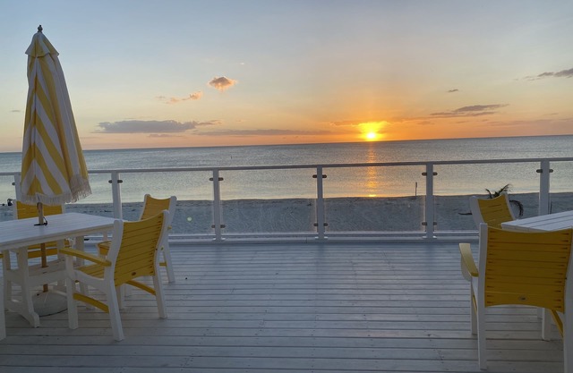 Entire Bonita Dolphin BeachHouse up & dn