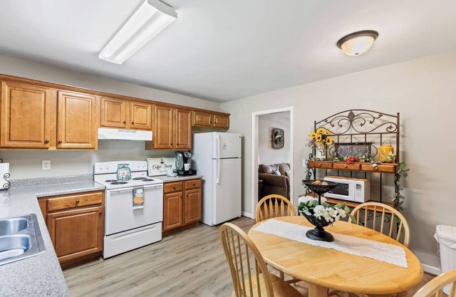 Entire Duplex - Auburn Sports Fans!