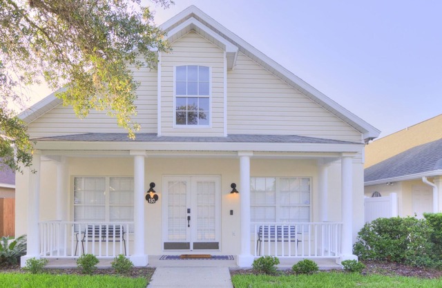 Entire House - 20 mins to Disney with game room and private pool