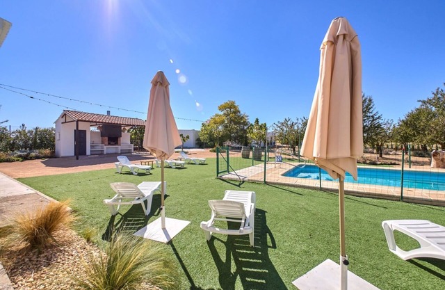 Entre Almendros Country House