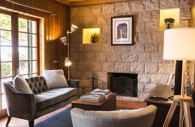 Entre Rochas Pool House by The Getaway Collection