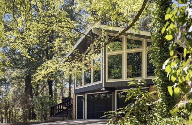 Epic Water View 4,100 sq ft 6 Bedrooms with Game Room & Fire Pit