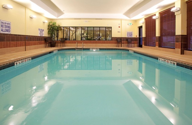 Equipped Suite | Less than 1 Mile from USC | Free Daily Breakfast