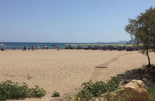 Erieta sea View Apartment 50m From the Beach