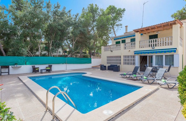 ES NIU - Villa with private pool in EL TORO.