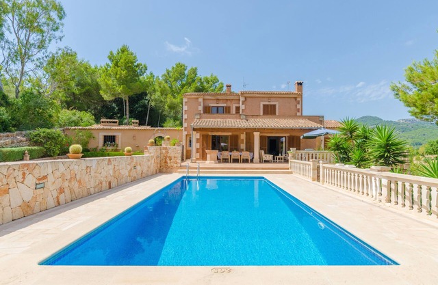 ES TURO DE FRAÇA - Villa with private pool in S'Horta. Free WiFi