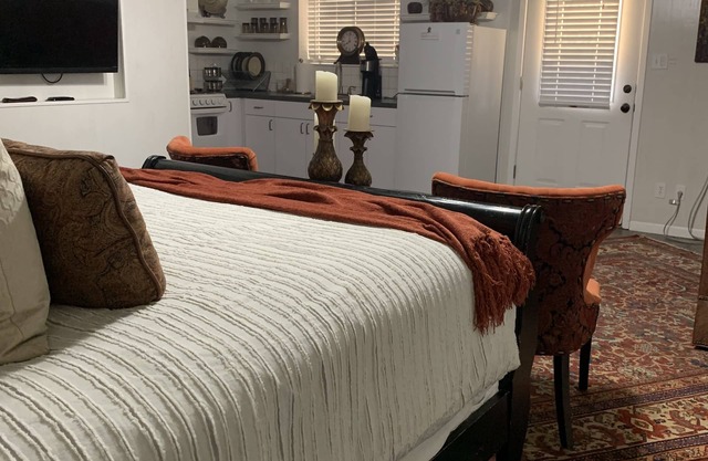 Escape from it all; Romantic Country Getaway; Sleeps 2
