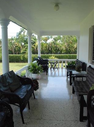 Eslyn Villa