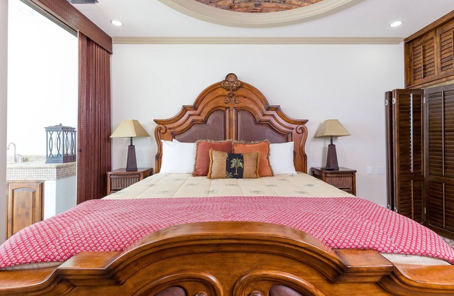 Esmeralda Beach Resort Bedrooms 