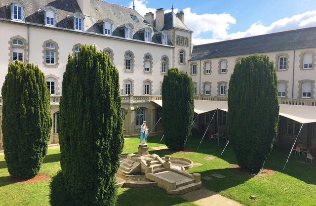 Espace Montcalm