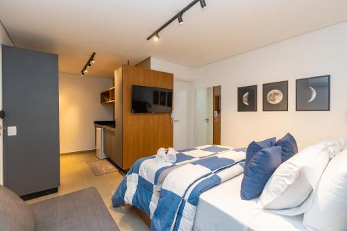 Estúdio Com Vaga para 4 Pessoas - EIX0206