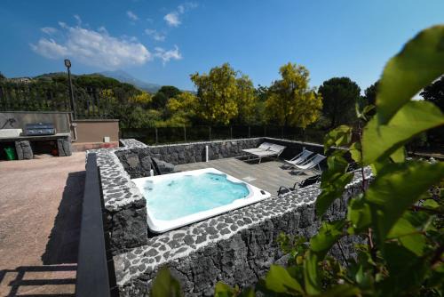 ETNAGLOW Luxory Sicilian Villa
