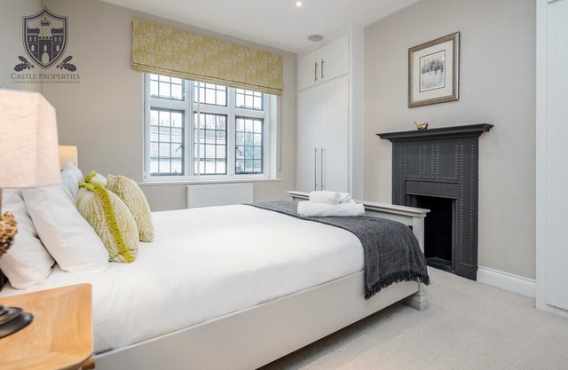 Eton College Apartment
