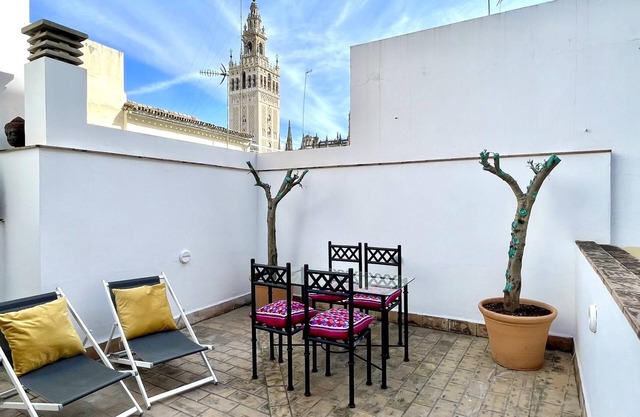 Eva Recommends Giralda