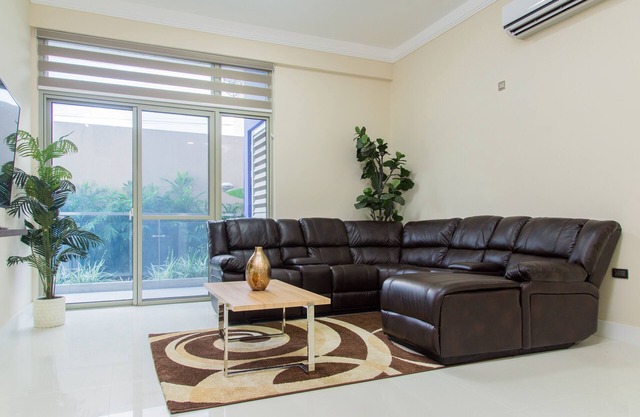 Everald's Affordable Luxury Apartment