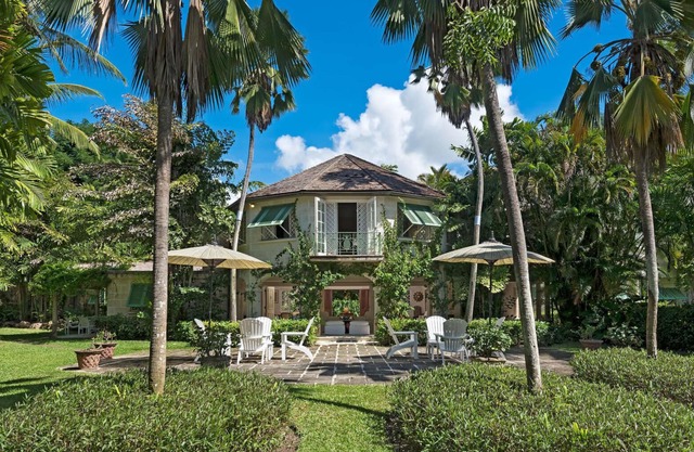 Evergreen Luxury villa