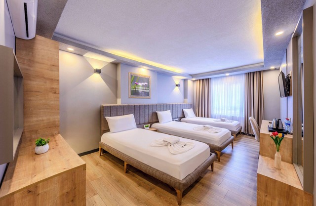Evim Hotel