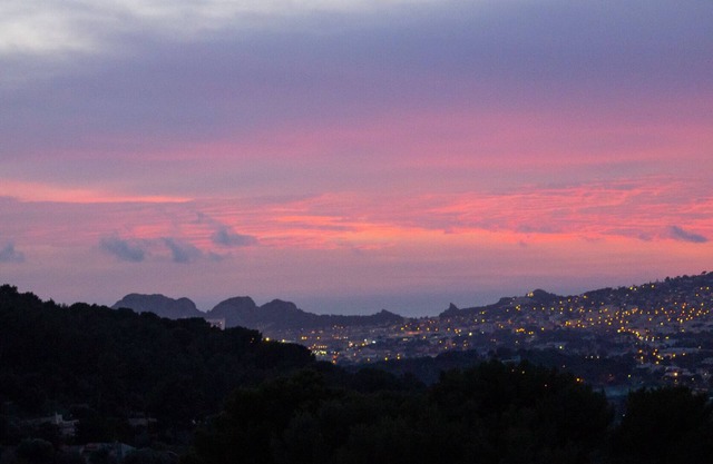 Exceptional architect-designed villa - Dominant view, private pool, absolute calm