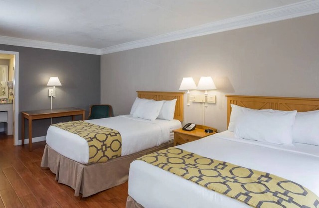 Exciting Getaway! 4 Family-friendly Units, Outdoor Pool, Free Parking