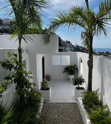 Exclusiva y privada Villa en Marina Las Brisas