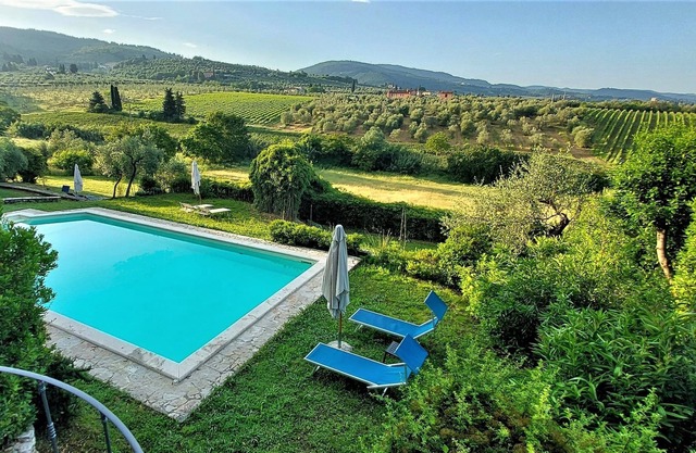 Exclusive resort suite on the hills of Florence