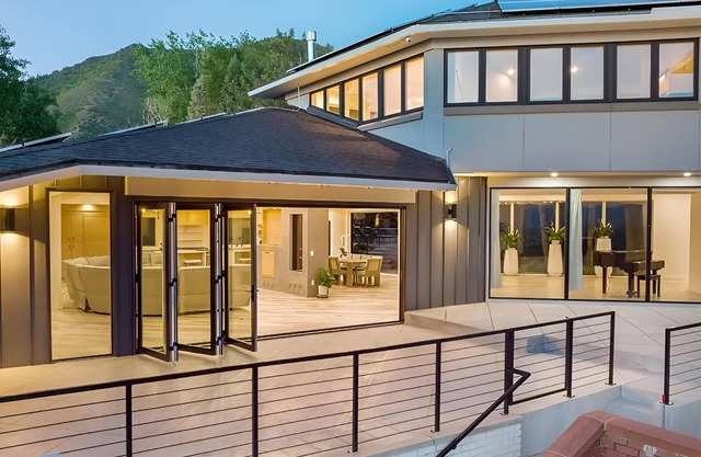 Exclusive Resort Escape: Heated Pool, Spa & Pickleball by RedAwning