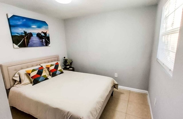 "Exclusive Unit: Sleeps 3, Central Location"