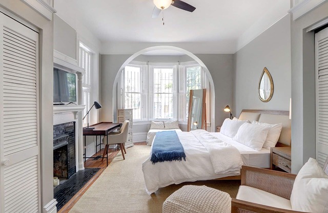 Executive Rental for Extended-Stays, Pool Access