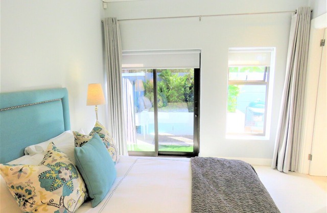 EXECUTIVE STUDIO - OCEAN BREEZE SUNSET BEACH