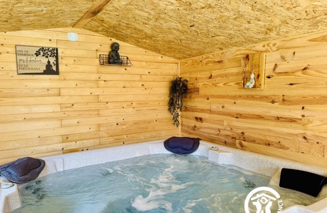 Experience an Indian summer in Occitanie with this wellness paradise 10' from Carcassonne