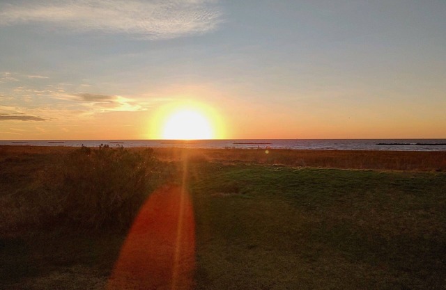 Experience beachfront bliss at Beach Life-Ruff E Nuff in Grand Isle, LA, perfect for families.