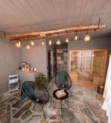 Experience in Valle Varaita - Rustico con SPA Privata - Piscina - Sauna - Hammam - Free Wi-Fi