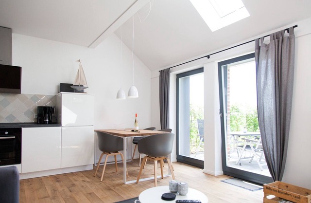 "Experience unforgettable vacation moments at Gulfhof Polder72!"