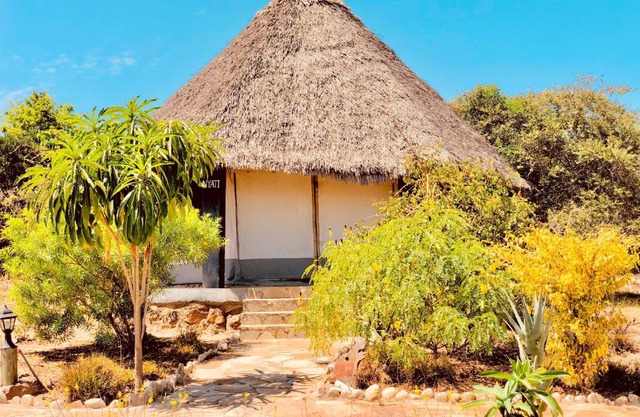 Explore Mara Camp