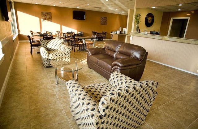 Express Inn & Suites