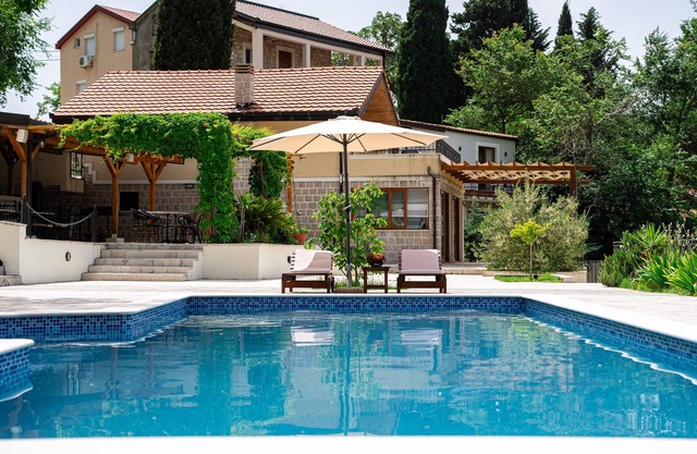 Exquisite Villa Sunrise for Perfect Summer Getaway