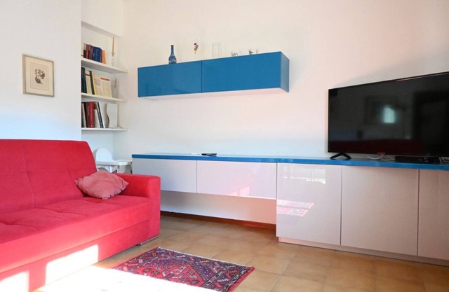 F008 - Fano, two-room apartment 200 meters from the beach