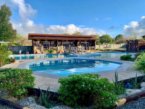 F1 Green Meadows Resort