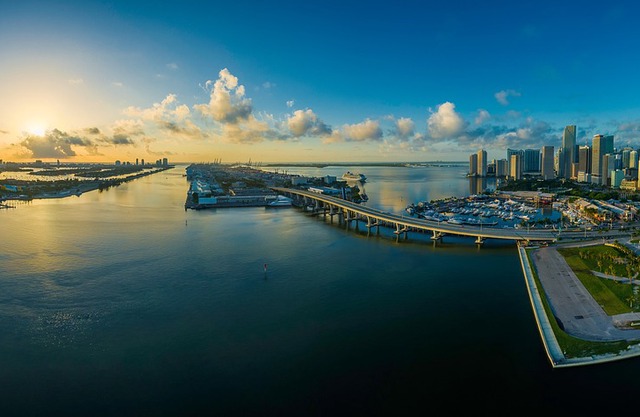 Florence to Destin: August 2025 Travel Appeal