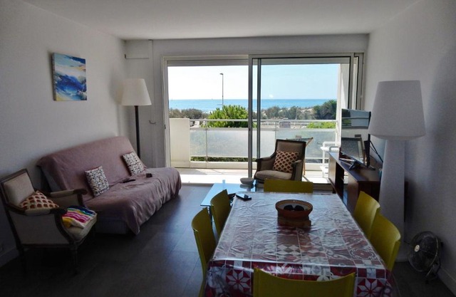 F3 VUE MER Meublé de tourisme 3* chèques vacances acceptés