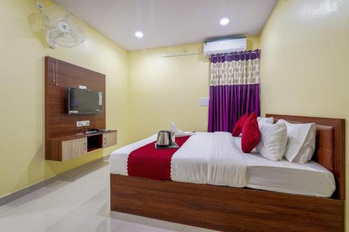 FabHotel Ayodhya Comforts