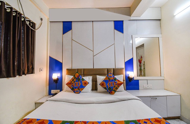 Fabhotel Green Leaf I